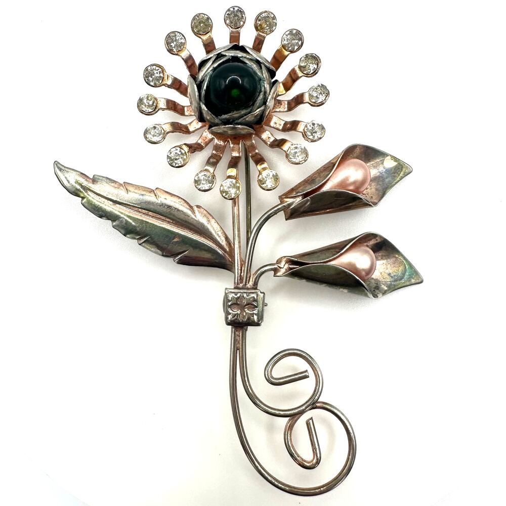 Vintage 1940 gold tone rhinestones green glass pink faux pearls flower brooch